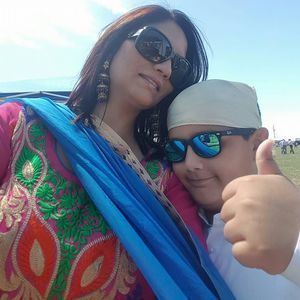 Meet your Posher, Preet